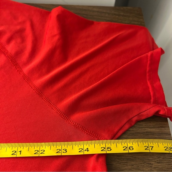 ❤️ Under Armour Men's Bold Red Tee XL - Picture 6 of 7